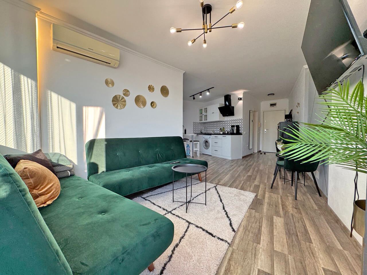 Apartament z nowoczesnym wyposażeniem i dużym tarasem 200 m od plaży w Słonecznym Brzegu