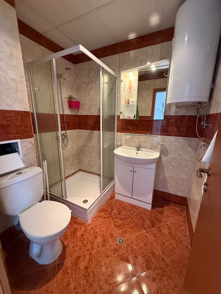 Przestronny apartament z jedną sypialnią w pobliżu aquaparku w Słonecznym Brzegu – doskonała okazja inwestycyjna i wakacyjny dom