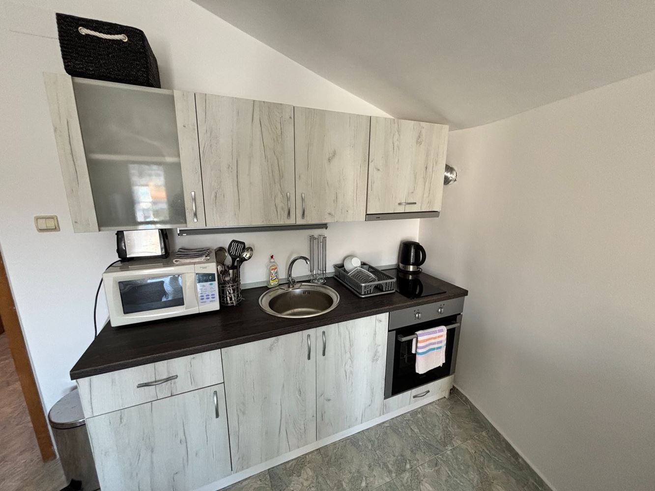 Apartament z dwiema sypialniami i panoramicznym widokiem na morze w Sveti Vlas