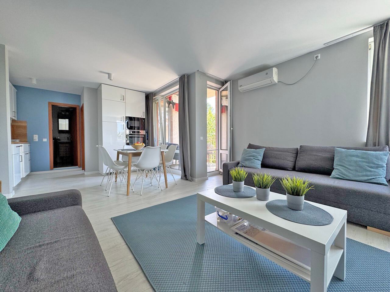 Stylowy apartament z jedną sypialnią w prestiżowym kompleksie w Słonecznym Brzegu – całkowicie odnowiony i gotowy do zamieszkania