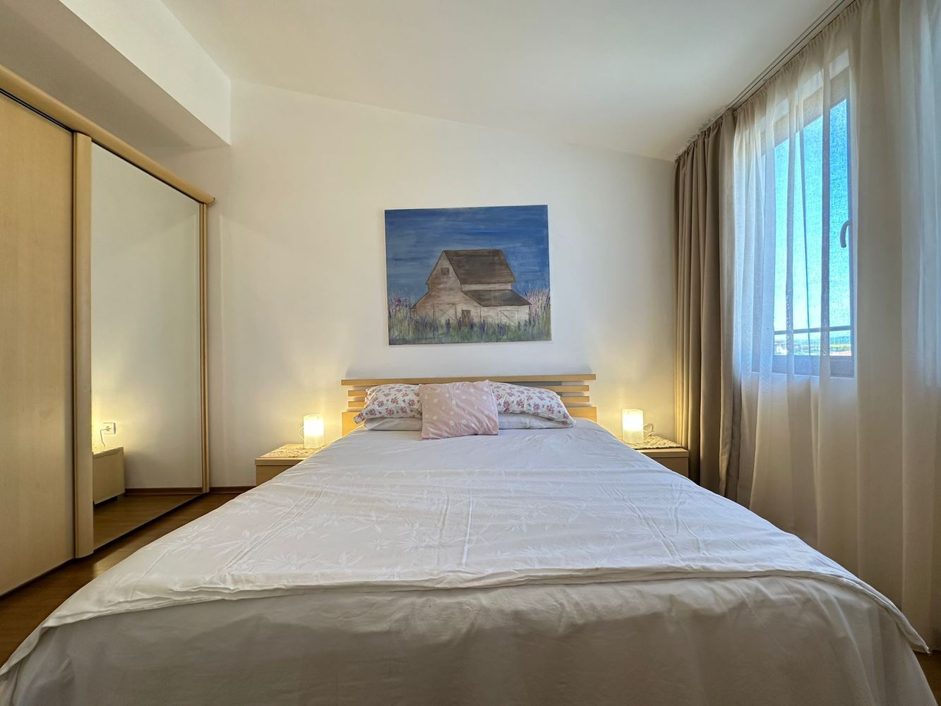 Apartament z jedną sypialnią w pierwszej linii morza w Aheloj – morska atmosfera, luksusowe udogodnienia i gotowe dokumenty do transakcji
