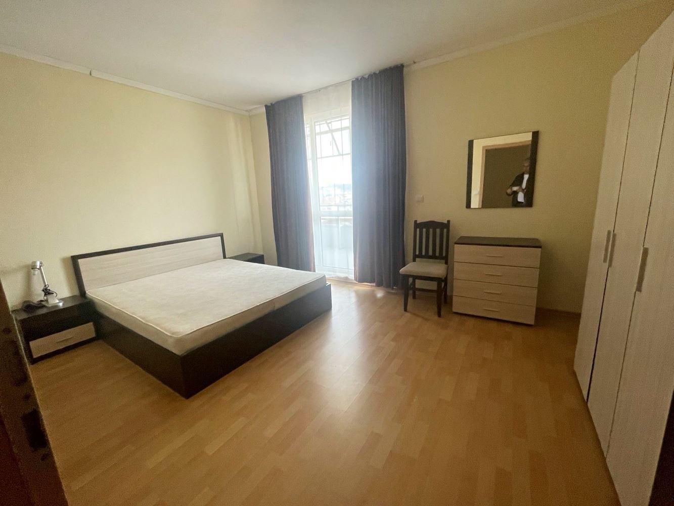 Przestronny apartament z panoramicznym widokiem i dwiema sypialniami w Słonecznym Brzegu