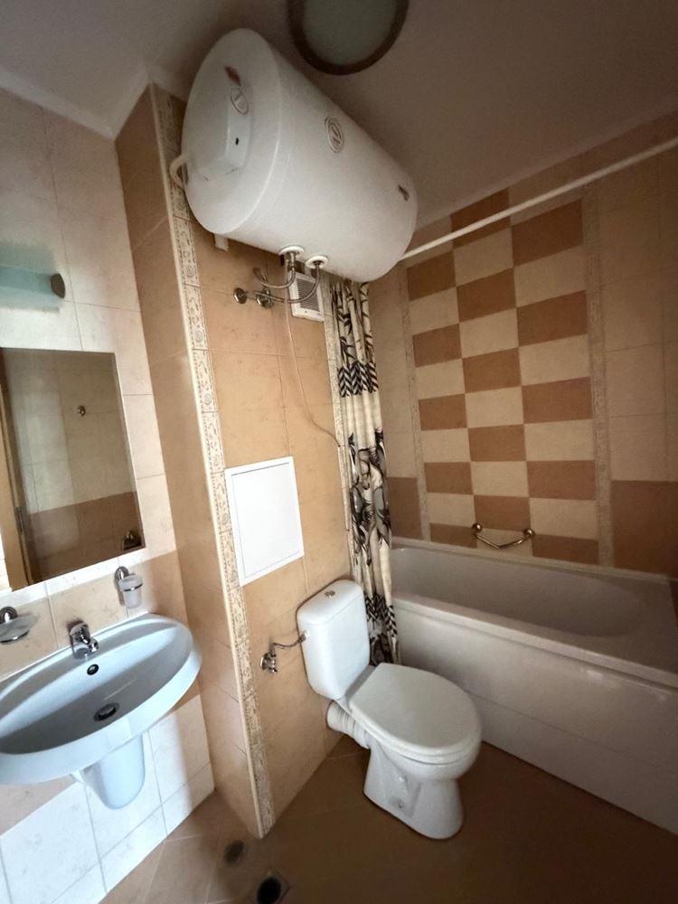 Przestronne mieszkanie z dwiema sypialniami z bezpośrednim dostępem do prywatnego ogrodu w Słonecznym Brzegu – komfort, luksus i przytulność