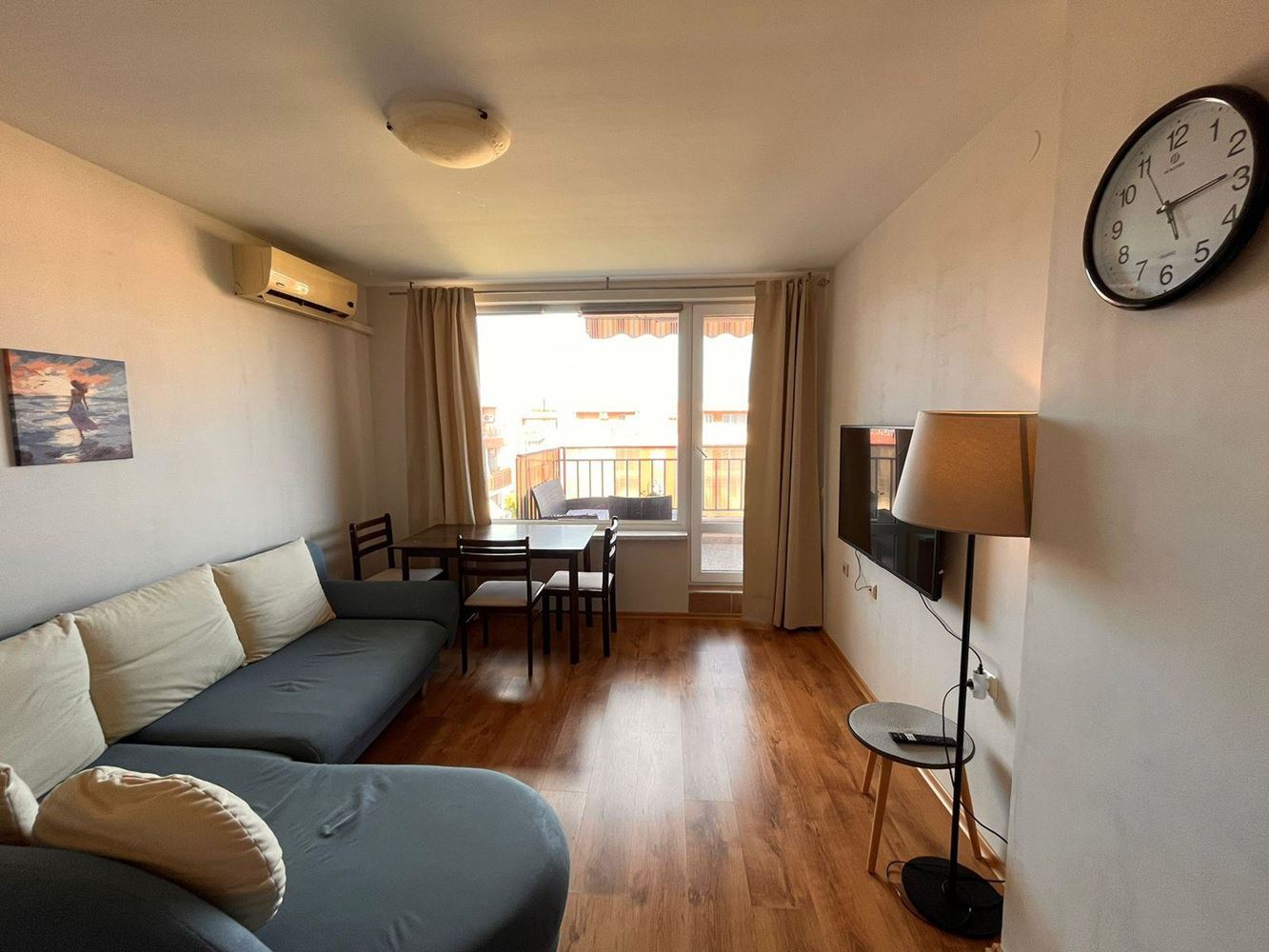 Dwupokojowe mieszkanie w Słonecznym Brzegu – komfort, spokój i zielone otoczenie w pięknym kompleksie