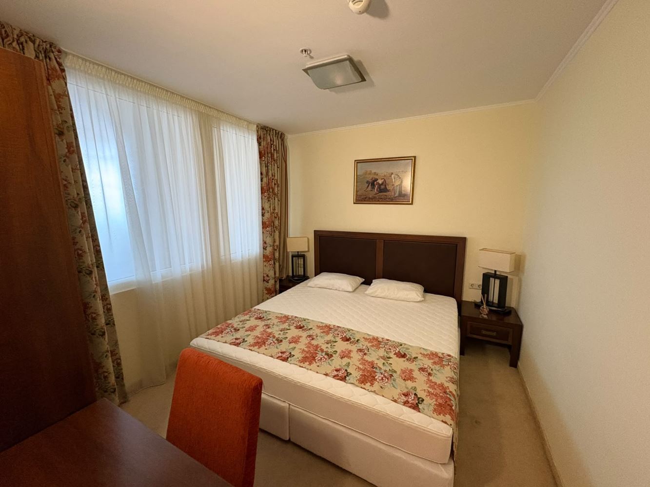 Luksusowy apartament z jedną sypialnią z widokiem na morze w pierwszej linii w Pomorie – prestiżowa nieruchomość z wyjątkowymi udogodnieniami