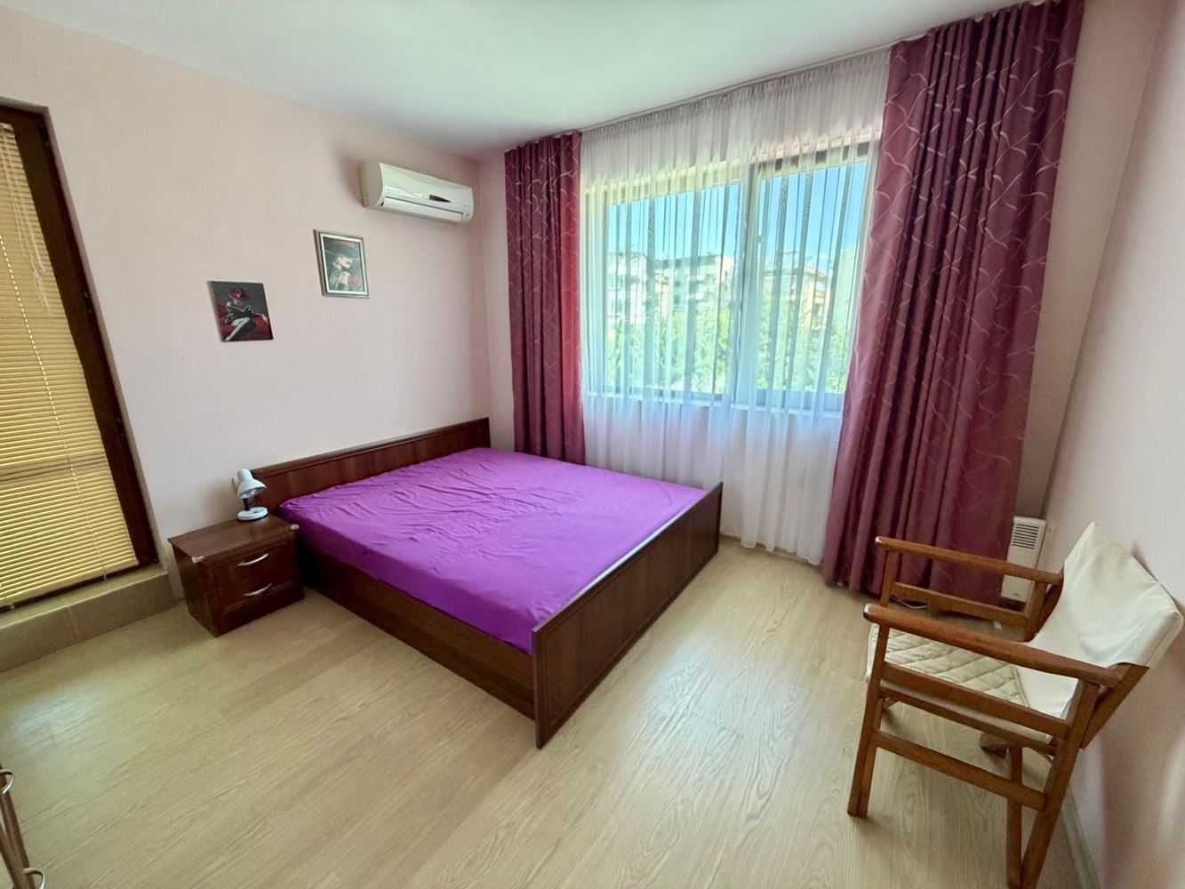 Sarafovo – przestronny apartament z jedną sypialnią, Aktem 16, minimalną opłatą za utrzymanie i pełnym umeblowaniem