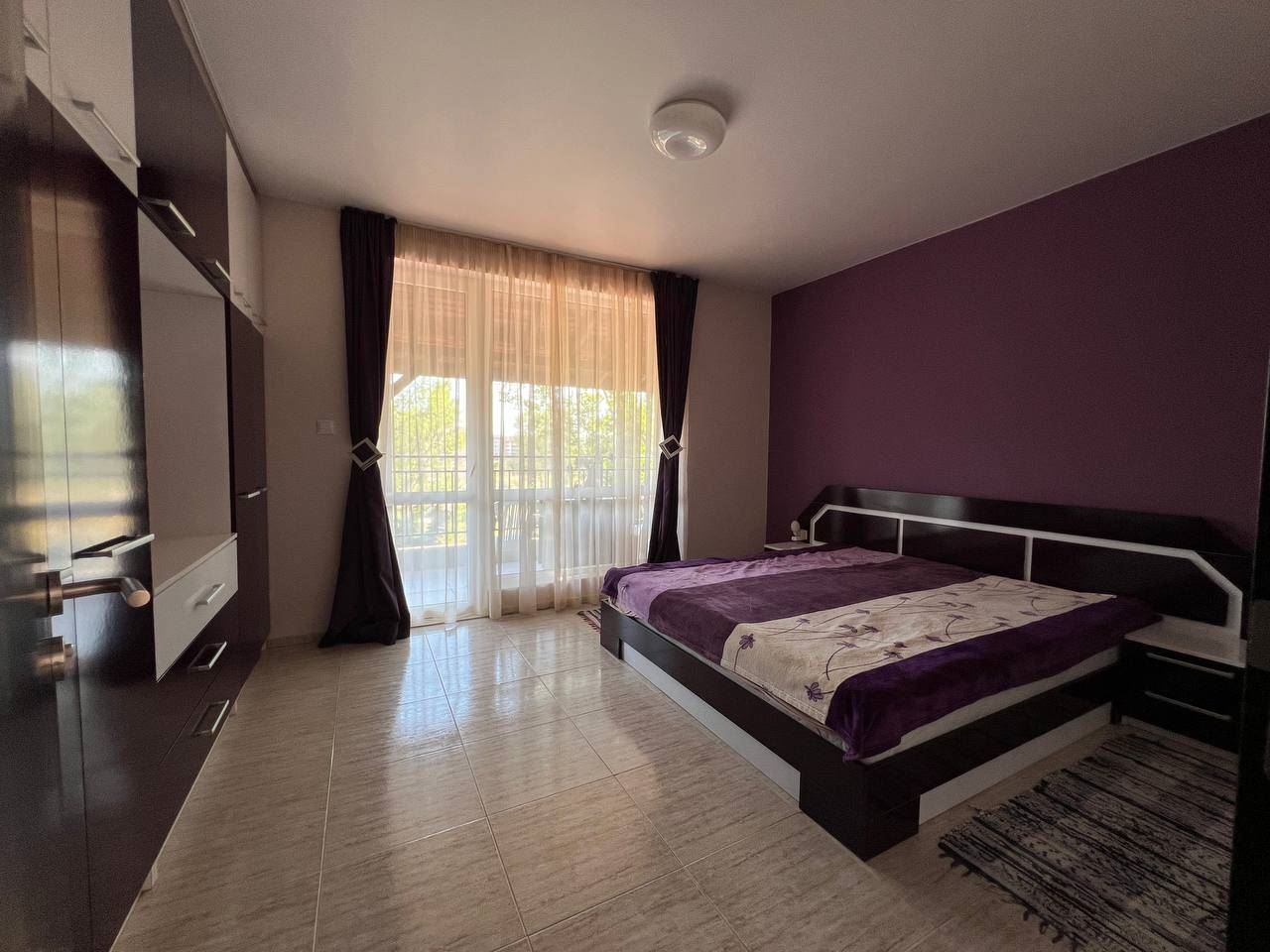 Mieszkanie z jedną sypialnią, w pełni umeblowane, w Sunny Beach – komfort i wygoda blisko plaży