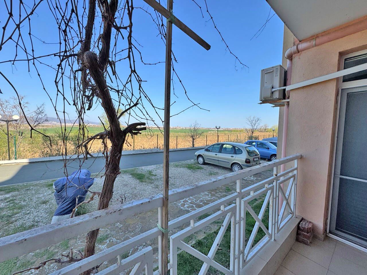 Trzypokojowe mieszkanie w kompleksie z dobrze zorganizowanym otoczeniem i przytulną atmosferą