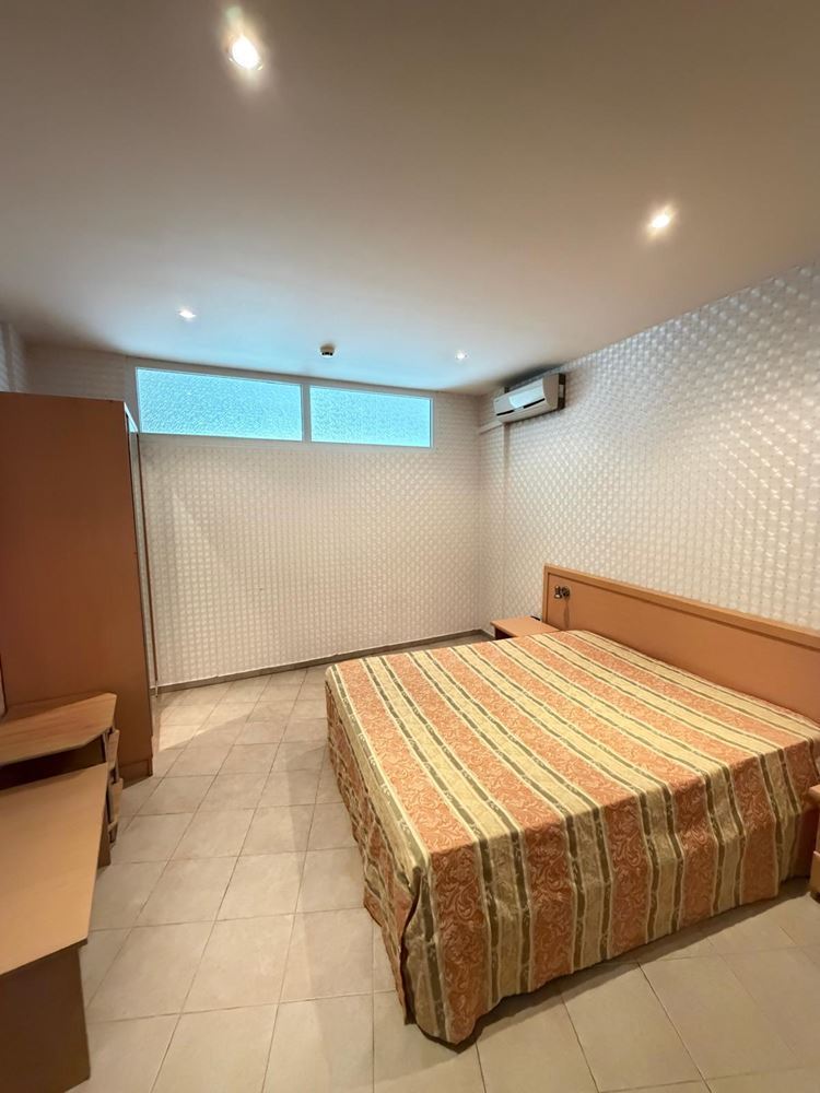  Luksusowy apartament z dwiema sypialniami i widokiem na morze, 100 metrów od plaży w Słonecznym Brzegu