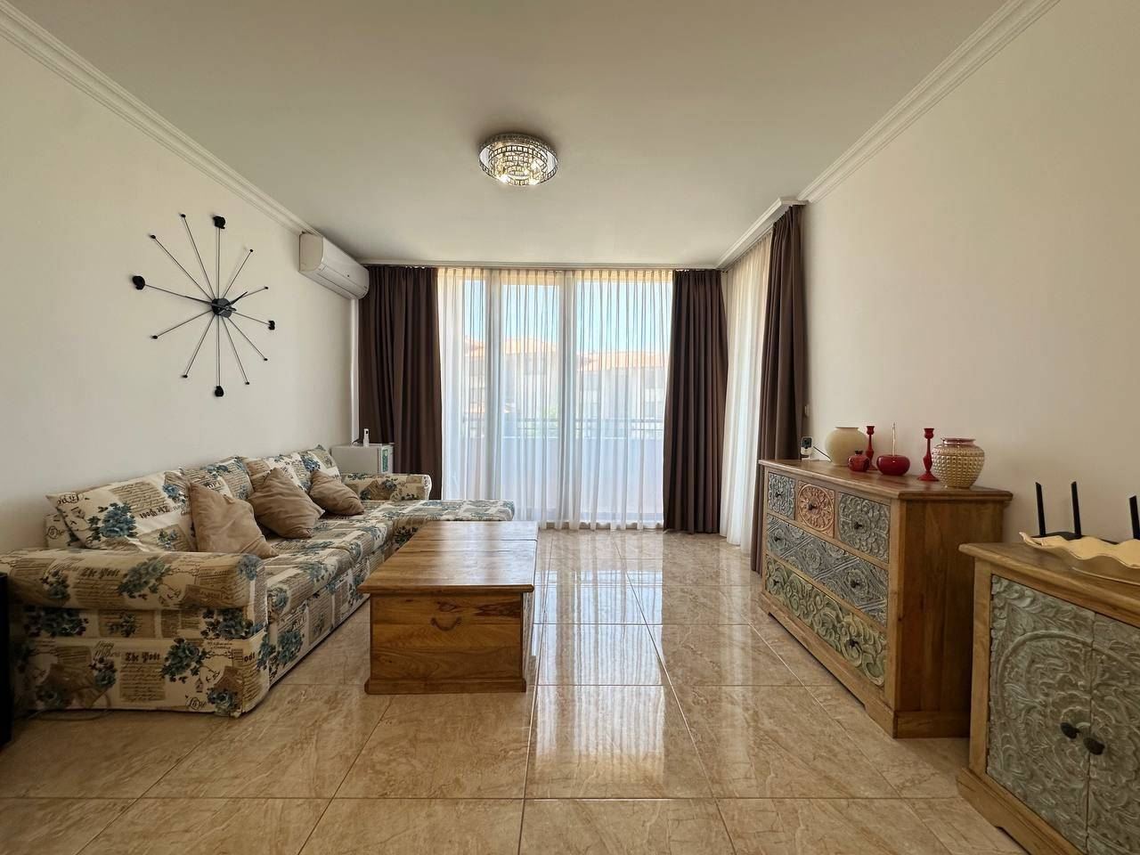Apartament z dwiema sypialniami i widokiem na morze, 200 m od plaży w Świętym Własie
