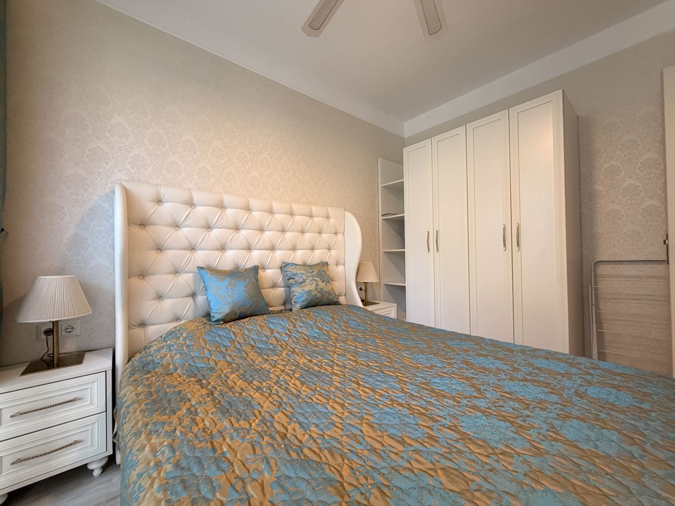Apartament z jedną sypialnią z widokiem na park i basen w prestiżowym kompleksie w Słonecznym Brzegu