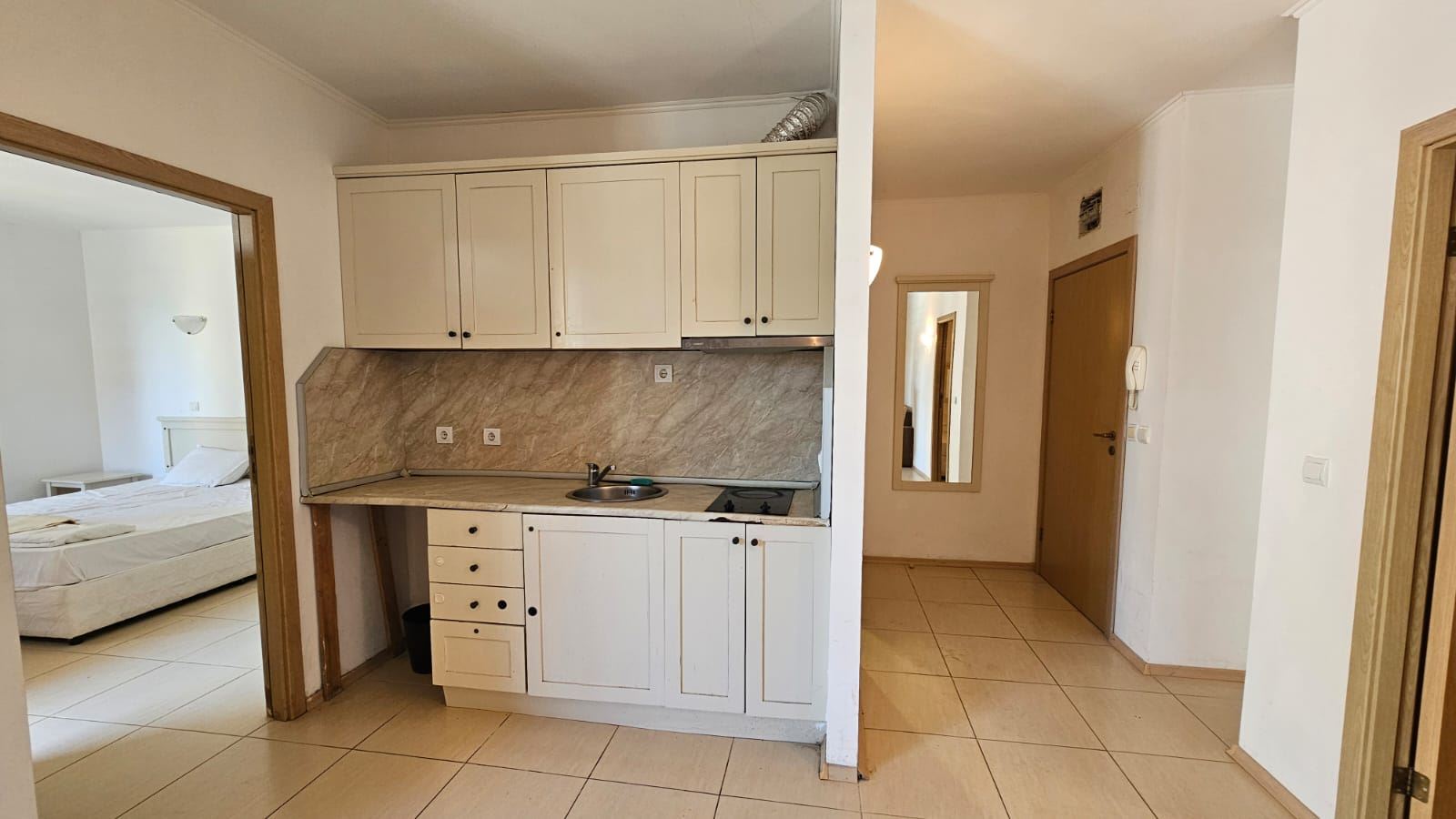 Apartament z dwiema sypialniami bez opłaty za utrzymanie, tuż obok supermarketu