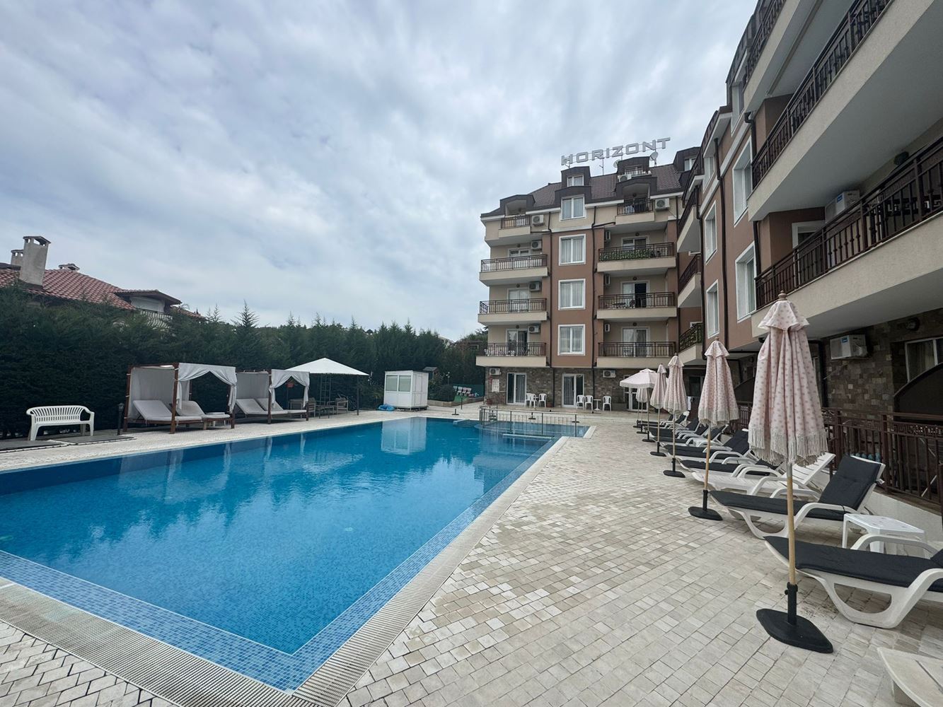 Przestronny apartament z jedną sypialnią w eleganckim kompleksie na Słonecznym Brzegu