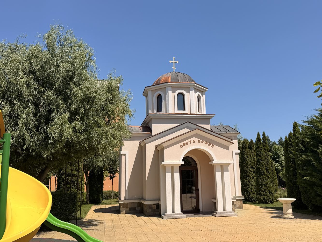 Przestronne mieszkanie z dwiema sypialniami w Słonecznym Brzegu – panoramiczny widok i spokojna lokalizacja