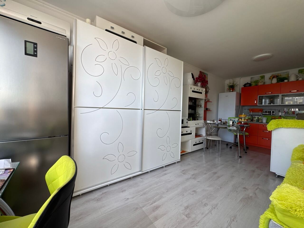 Przestronne umeblowane studio w Sveti Vlas – 200 metrów od plaży, z luksusowym centrum SPA i doskonałymi udogodnieniami