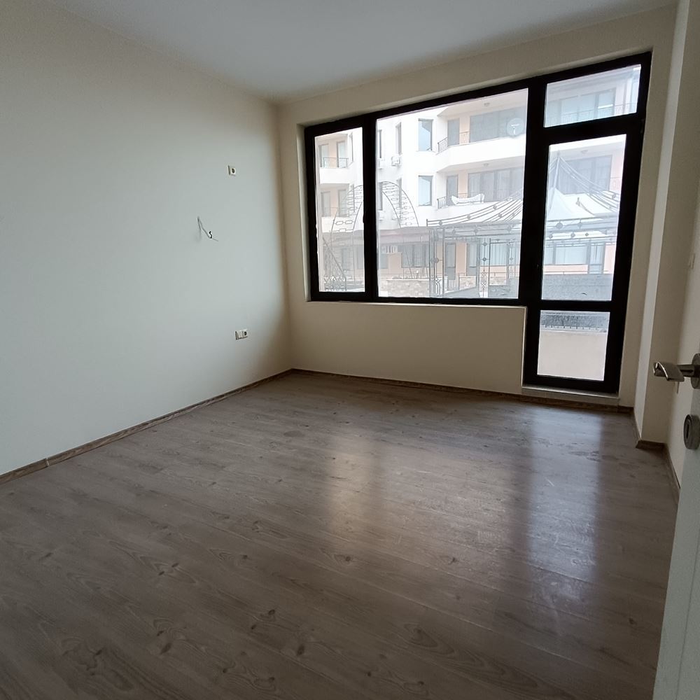 Apartament z jedną sypialnią na pierwszej linii w Rawdzie z panoramicznym widokiem na morze
