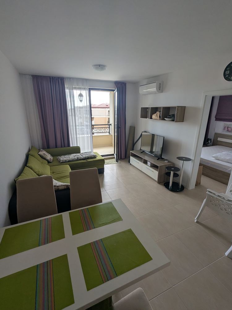 Apartament z jedną sypialnią z częściowym widokiem na morze w luksusowym kompleksie z własną infrastrukturą w Sozopolu