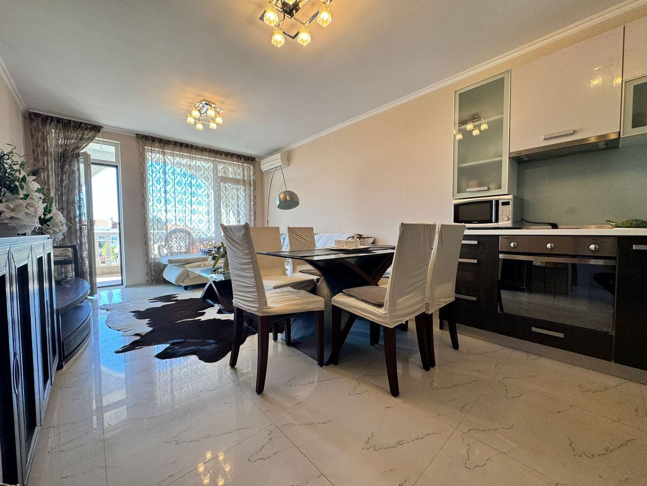 Stylowe dwupokojowe mieszkanie w elitarnym kompleksie w sercu Sveti Vlas