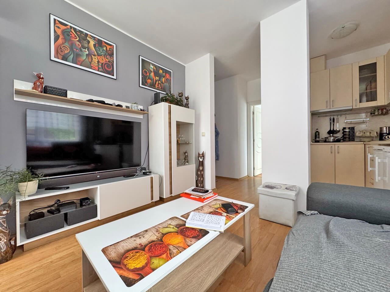 Luksusowy apartament z jedną sypialnią z widokiem na basen w prestiżowym kompleksie w Słonecznym Brzegu