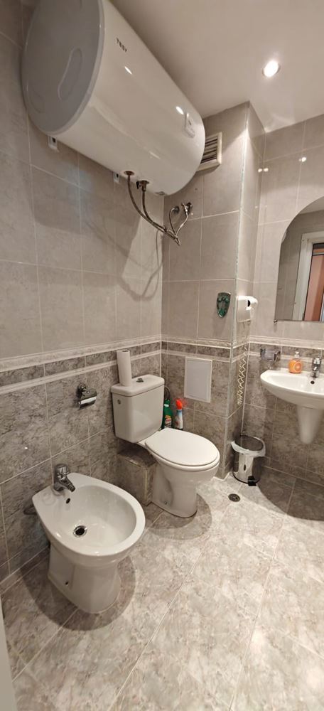 Przestronne i w pełni umeblowane studio w prestiżowym kompleksie w Słonecznym Brzegu – gotowe do zamieszkania!