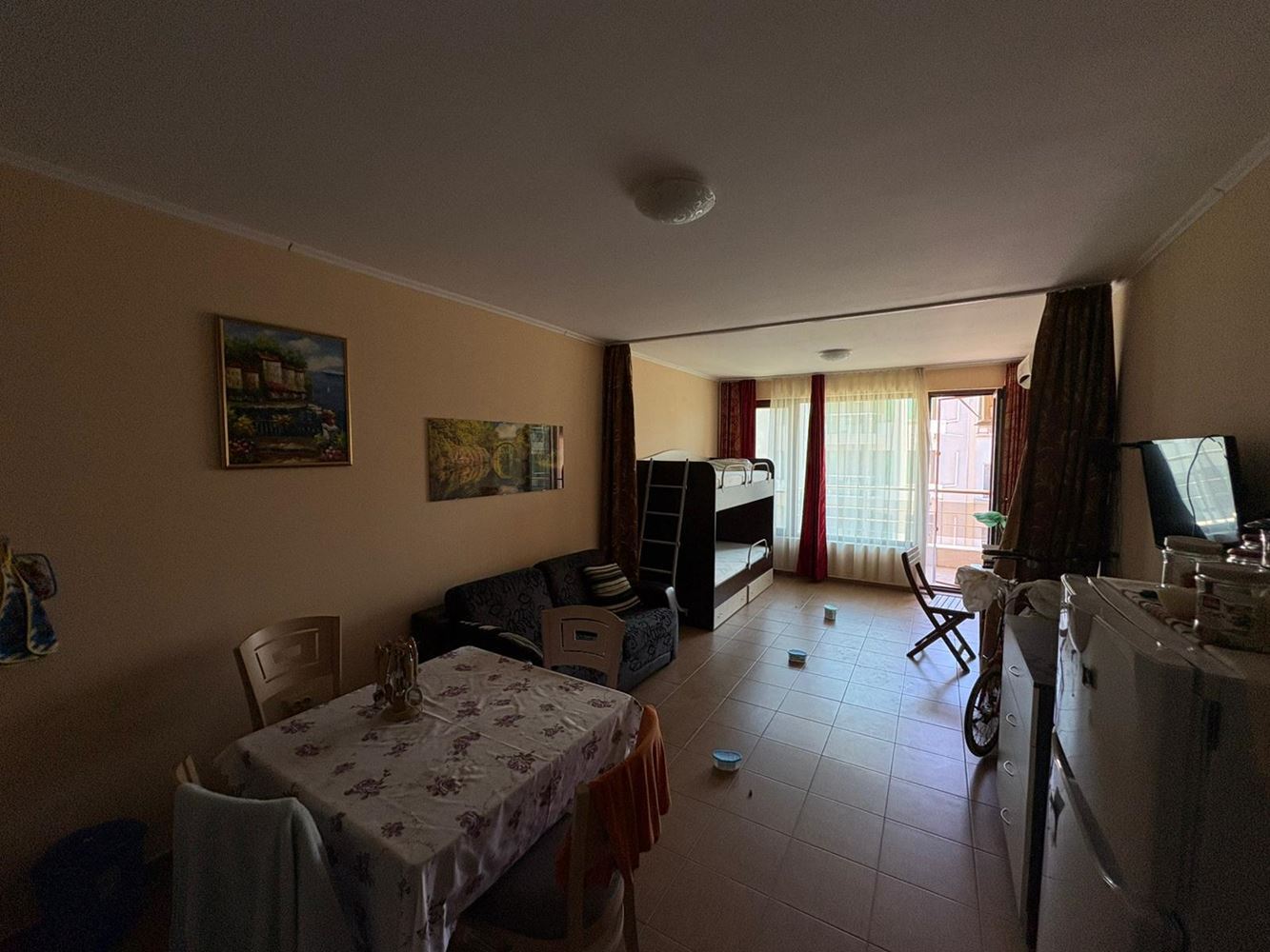 Studio w sercu Starego Miasta w Pomorie – komfort, lokalizacja i bliskość morza