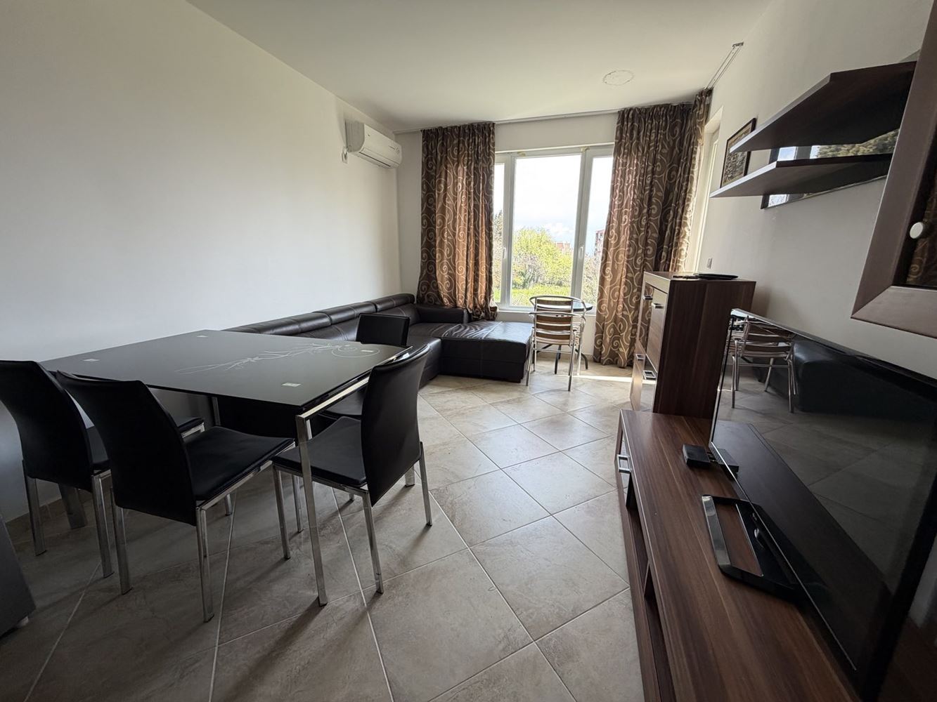 Mieszkanie z jedną sypialnią kilka kroków od południowej plaży w Rawdzie – bez opłaty za utrzymanie