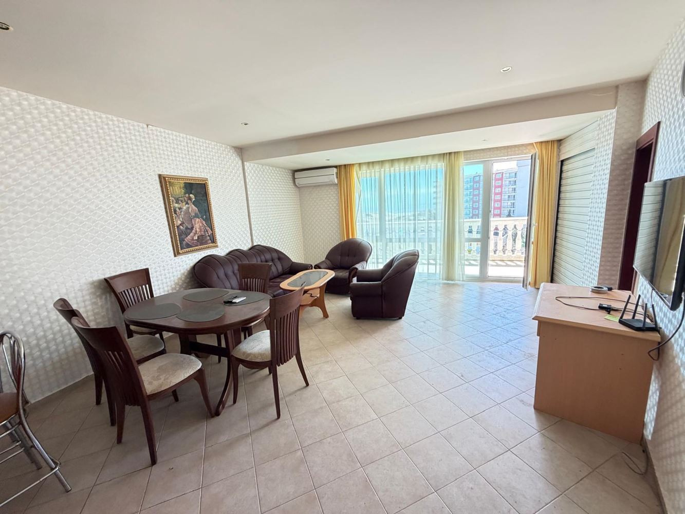  Luksusowy apartament z dwiema sypialniami i widokiem na morze, 100 metrów od plaży w Słonecznym Brzegu
