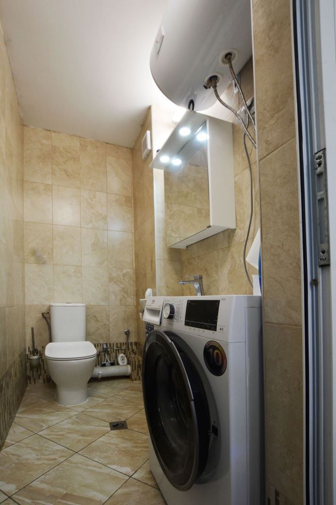Luksusowy apartament trzypokojowy z widokiem na morze na pierwszej linii w Rawdzie – 114 m², dwa tarasy i pełen komfort