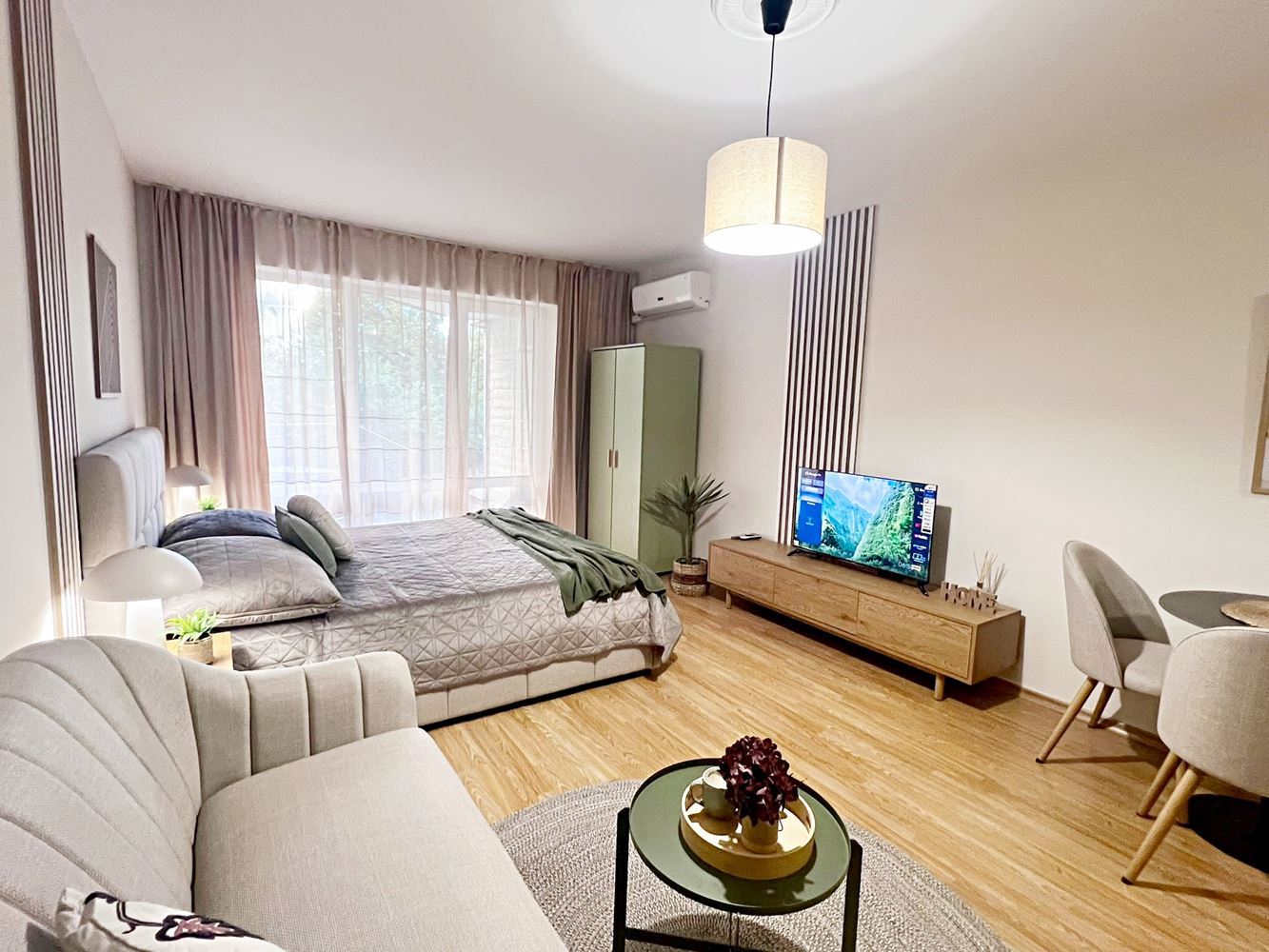 Studio z designerskim remontem w Świętym Własie – zaledwie 200 m od morza