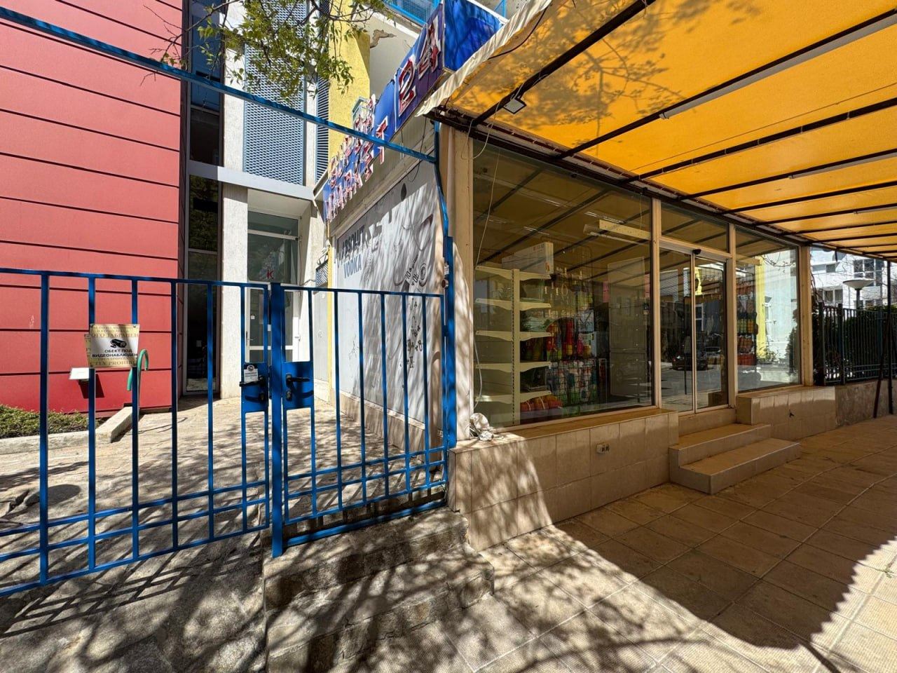 Przestronne mieszkanie z jedną sypialnią i dodatkową strefą sypialnianą w Słonecznym Brzegu – 200 m od plaży