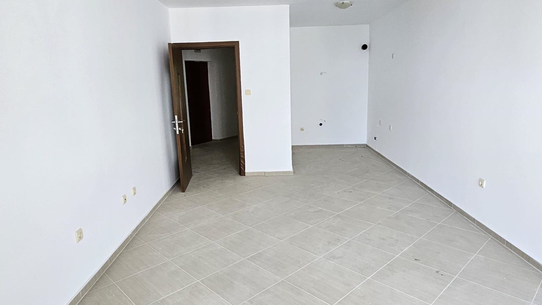 Apartament z jedną sypialnią i widokiem na morze w Achtopolu – tylko 50 metrów od plaży, bez opłaty za utrzymanie