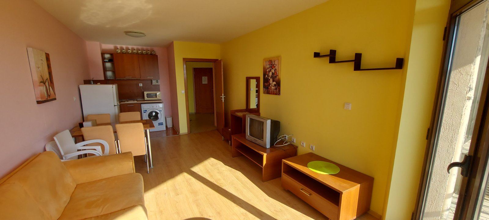 Przestronny apartament z jedną sypialnią w kompleksie z basenem i doskonałymi udogodnieniami w Słonecznym Brzegu