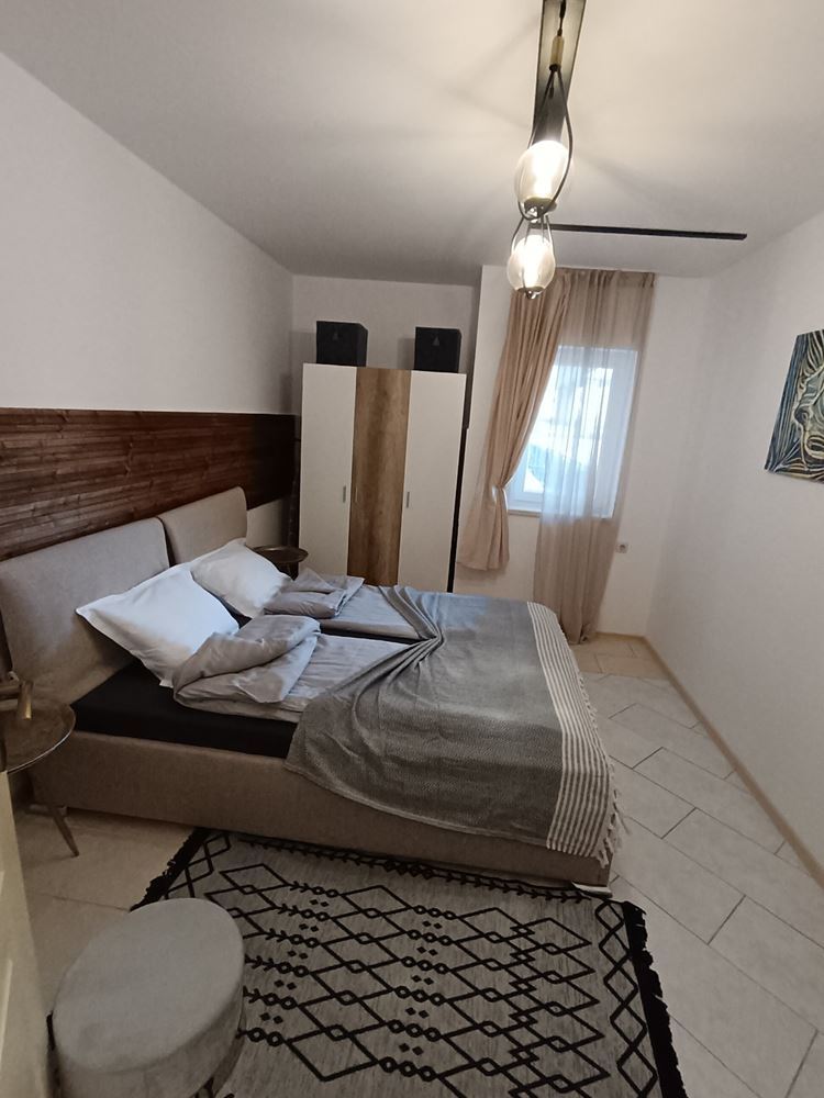 Pierwsza linia brzegowa w Nesebyrze – apartament z jedną sypialnią z bezpośrednim widokiem na morze, gotowy do zamieszkania