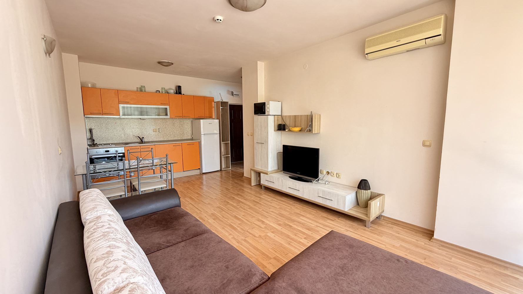 Słoneczny Brzeg: apartament z jedną sypialnią 300 metrów od plaży – komfort, jakość i doskonała inwestycja