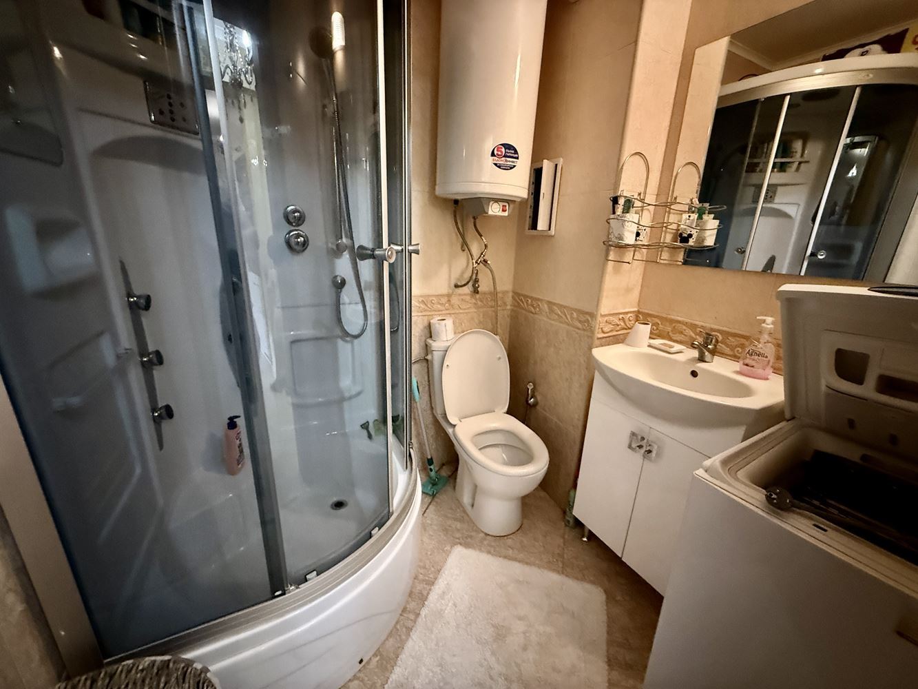 Apartament w pierwszej linii w Sveti Vlas – stylowa nieruchomość przy plaży i marinie jachtowej „Marina Dinevi”