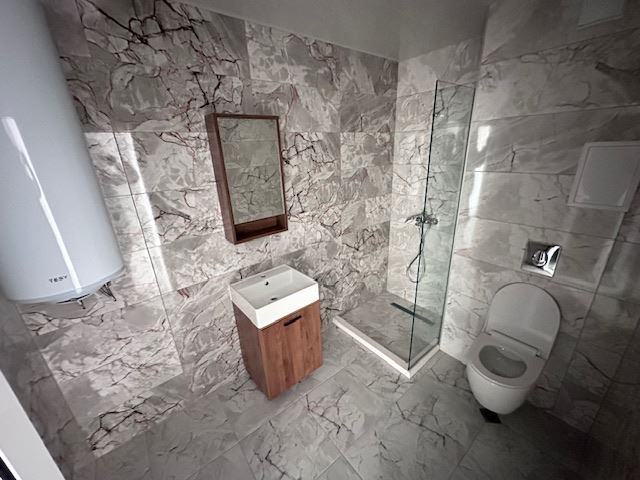 Nowe budownictwo w Słonecznym Brzegu - duży apartament z dwiema sypialniami bez miesięcznych opłat!