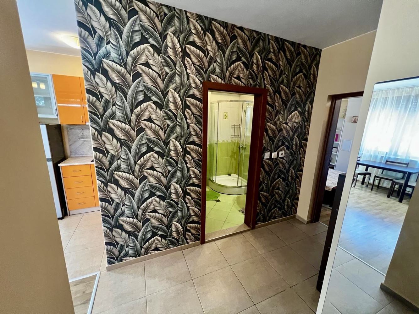 Przytulny apartament z jedną sypialnią w Sarafowie – prywatne wejście, bez opłaty za utrzymanie, idealny do całorocznego zamieszkania