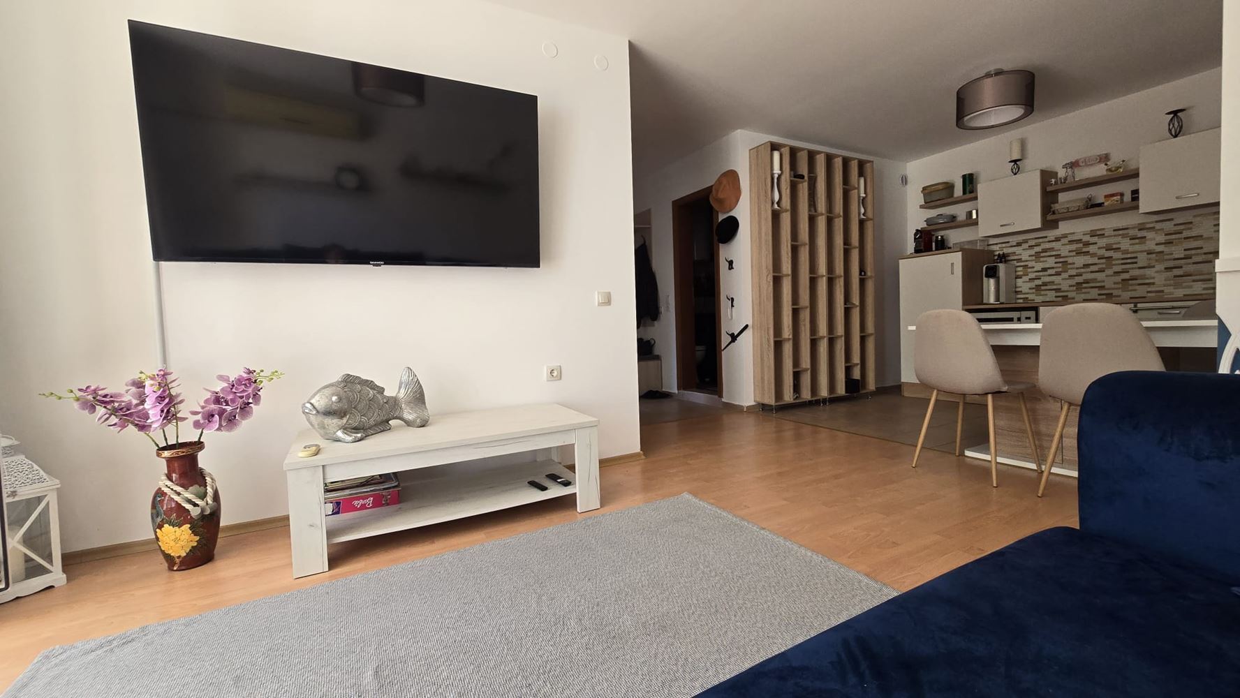 Stylowy apartament z jedną sypialnią w elitarnym kompleksie w Świętym Własie – komfort, spokój i całoroczna wygoda