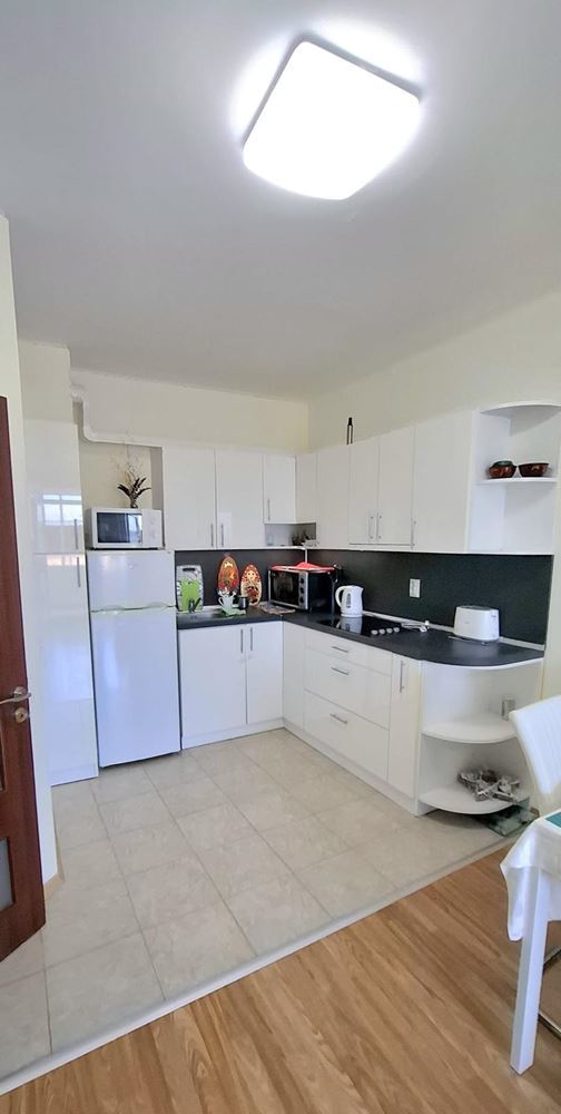 Dwupokojowy apartament w kompleksie w Pomorie – 300 m od plaży, doskonała inwestycja