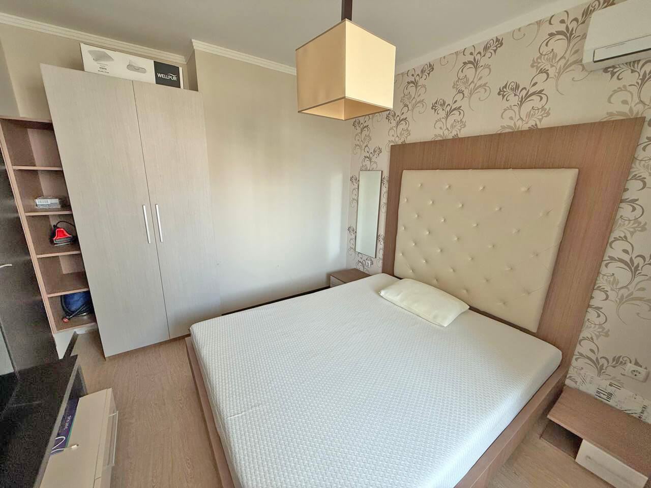 Elegancki apartament z jedną sypialnią w Świętym Własie – komfort, spokój i śródziemnomorski styl blisko morza