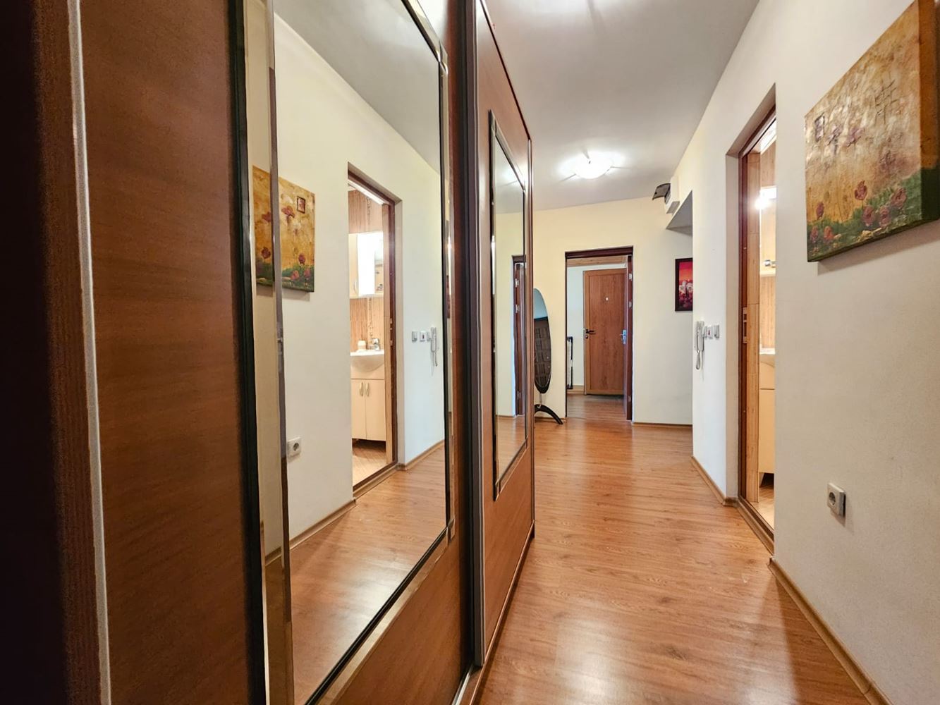 Przestronny apartament z trzema sypialniami na pierwszej linii morza w Sozopolu z wyjątkowym panoramicznym tarasem
