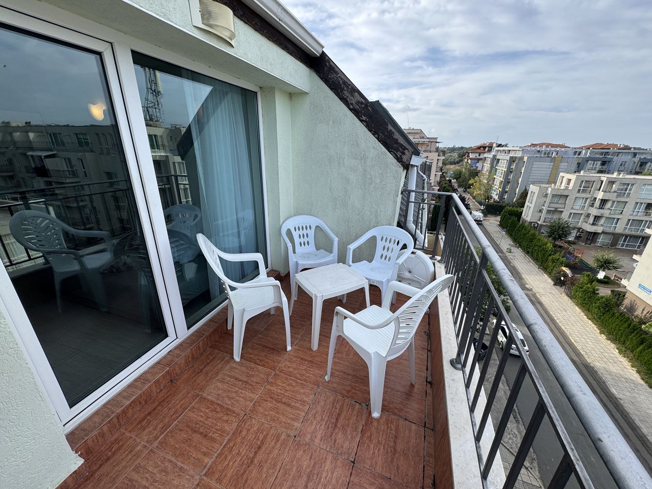 Apartament z jedną sypialnią i panoramicznym widokiem w sercu Słonecznego Brzegu