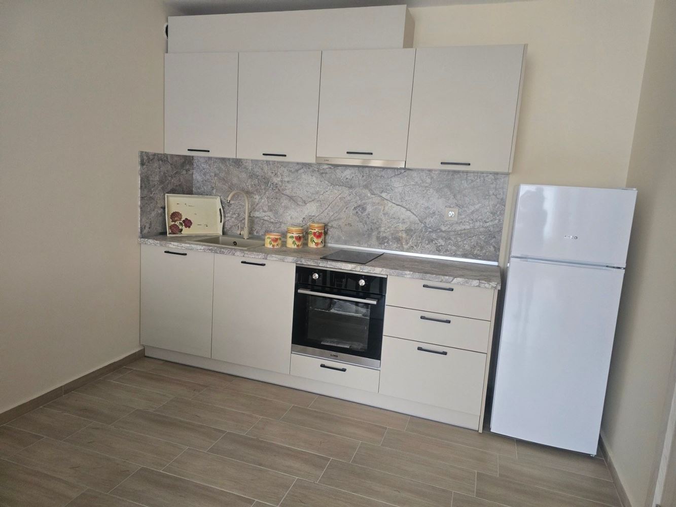 Nowy apartament z jedną sypialnią w Pomorie bez opłaty eksploatacyjnej – gotowy do zamieszkania