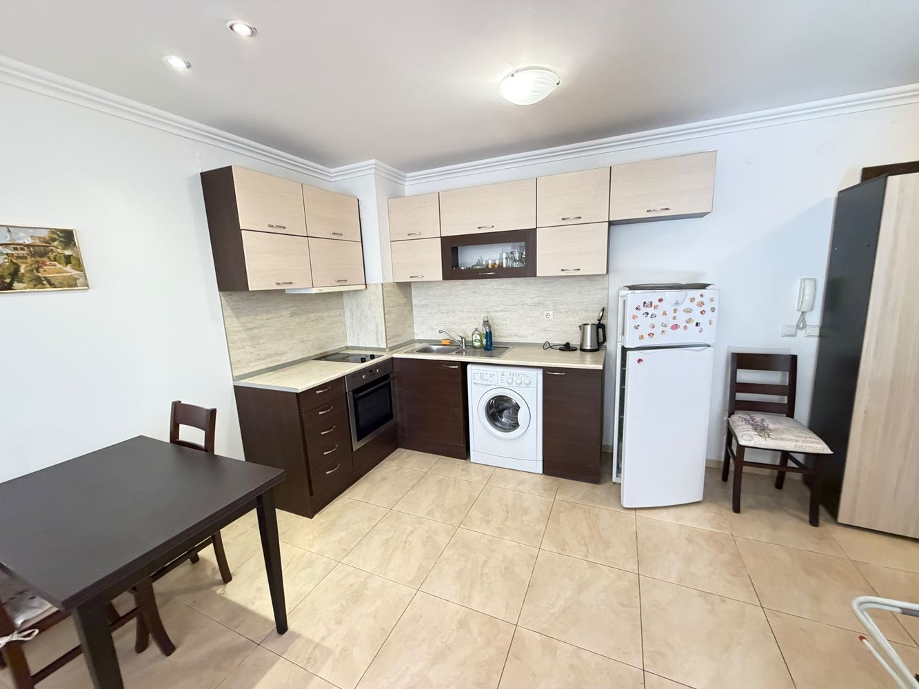 Apartament w pierwszej linii brzegowej z bezpośrednim dostępem do plaży w Sveti Vlas – prywatny ogródek przy apartamencie