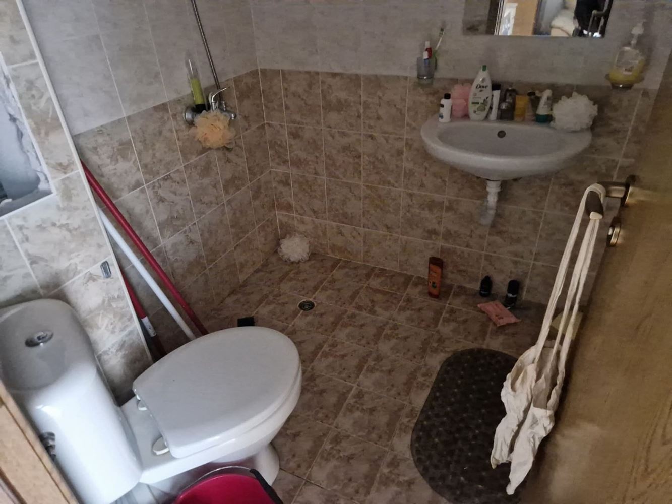 Apartament z jedną sypialnią z widokiem na basen w doskonale utrzymanym kompleksie – idealny na wypoczynek i inwestycję