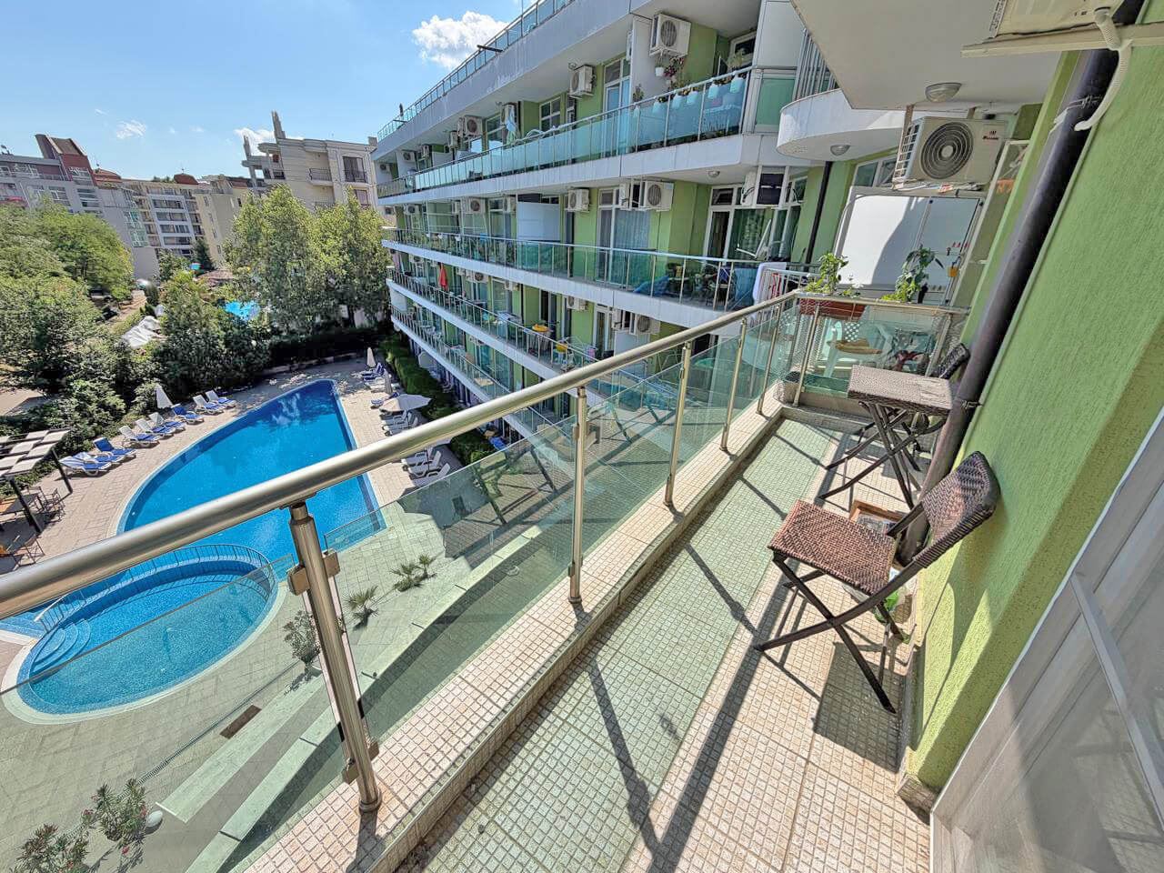 Apartament z jedną sypialnią w nowoczesnym kompleksie w Słonecznym Brzegu – komfort, spokój i doskonała inwestycja