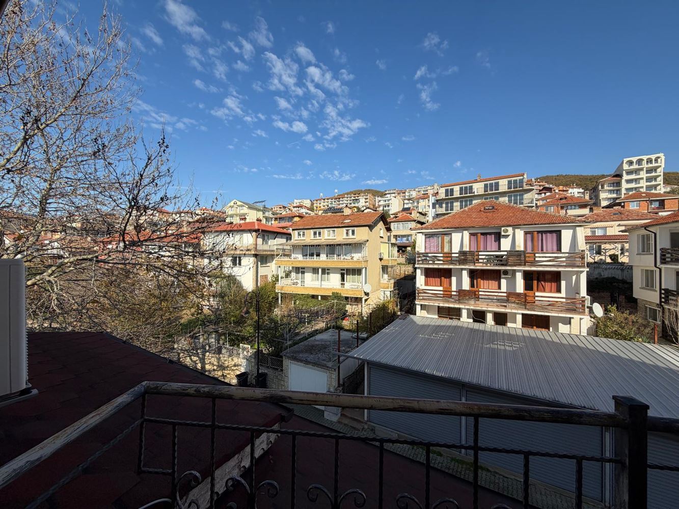 Morski komfort i przytulność w Sveti Vlas – apartament z jedną sypialnią gotowy do zamieszkania lub inwestycji