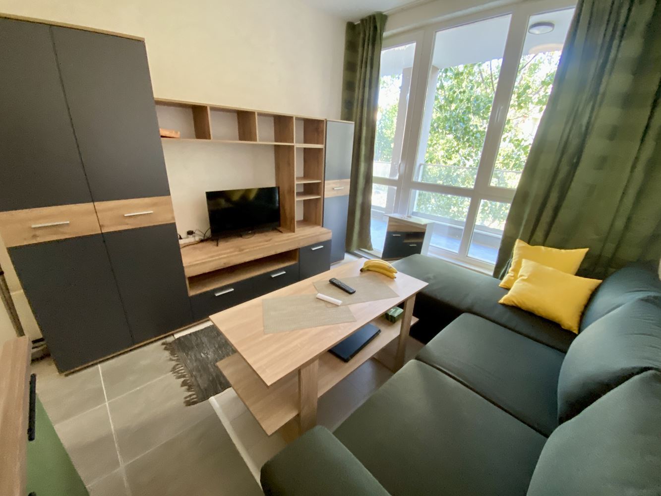Umeblowane studio bez opłaty za utrzymanie w Słonecznym Brzegu – spokojna okolica i plaża w odległości spaceru