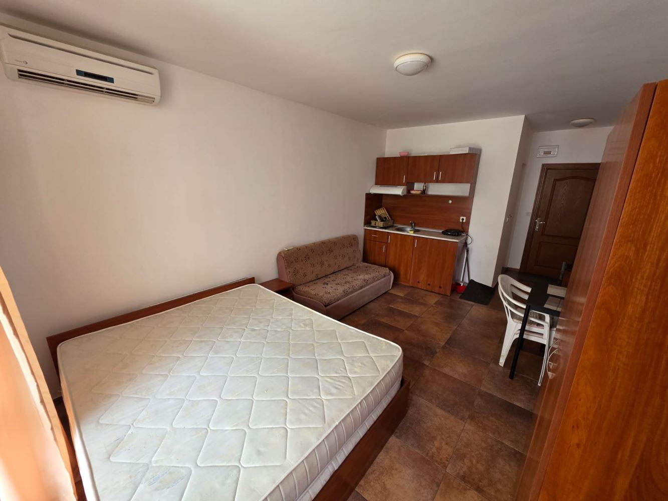 Studio w Słonecznym Brzegu – nowoczesny budynek, doskonała lokalizacja i pełne udogodnienia dla wypoczynku i inwestycji