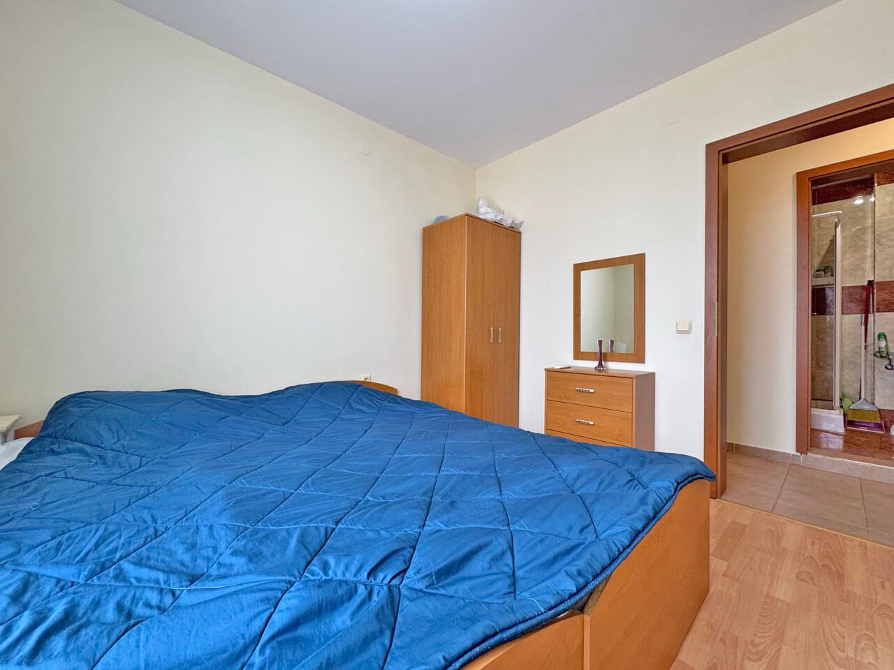 Przestronne mieszkanie z jedną sypialnią z widokiem na basen w Słonecznym Brzegu